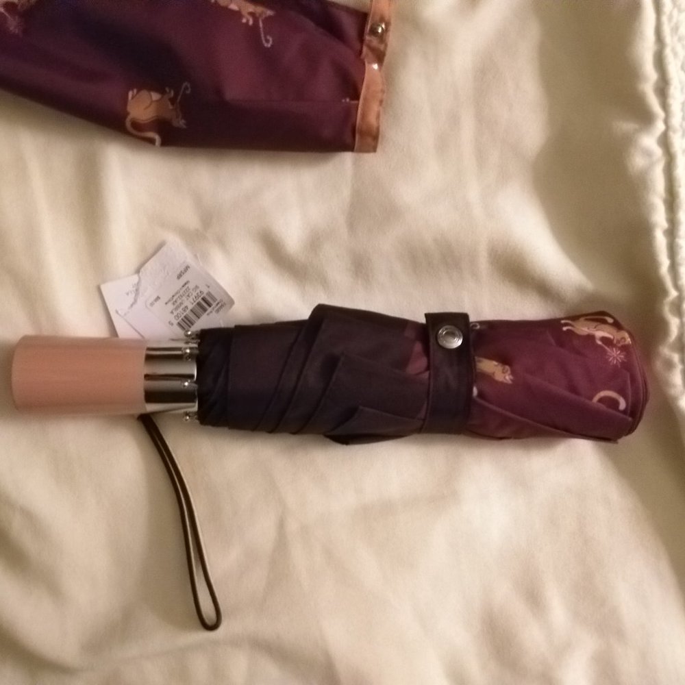 🌟Host Pick x2🌟 Coach Burgundy 'Party Cat' Umbrella ✨NWT✨